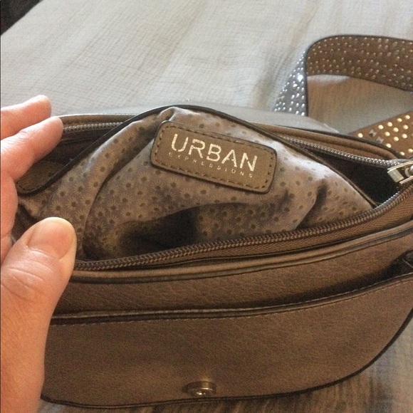 Urban Expressions Crossbody Bag - Picture 3 of 4